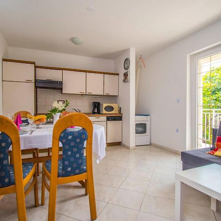 Apartments Relax Near Opatija Rum bild
