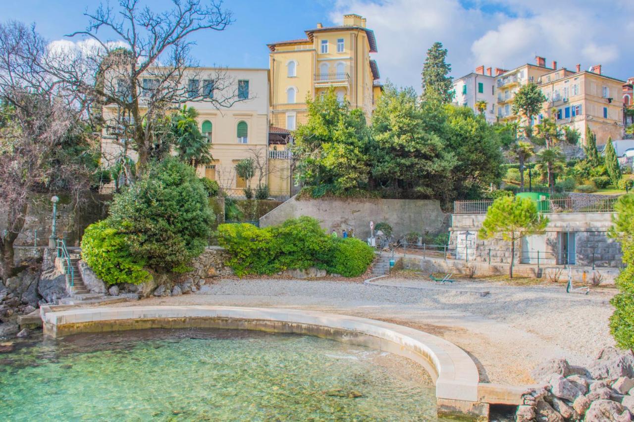 Apartments Relax Near Opatija Exteriör bild
